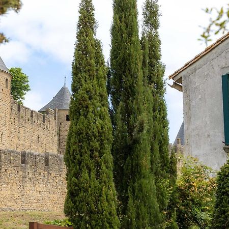 Sous Les Remparts La Maison Pimprenelle Carcassonne Extérieur photo